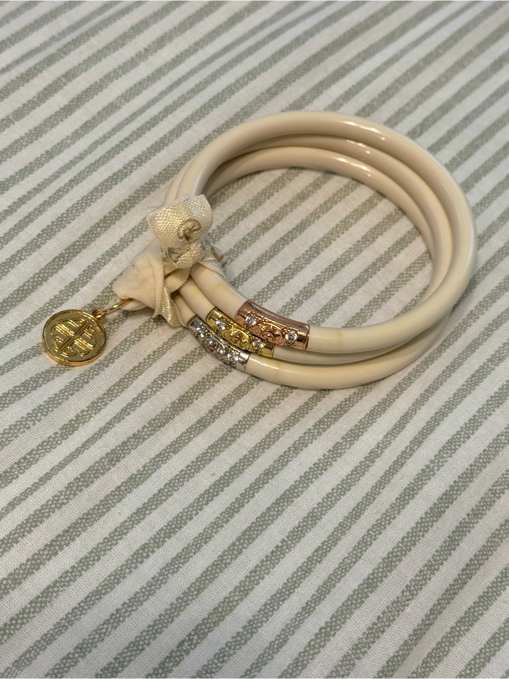 BuDhaGirl Three Kings All Weather Bangles Bracelet Set in Ivory size large